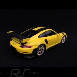 Porsche 911 GT2 RS type 991 Weissach Package yellow / black 1/43 Spark WAP0201520J