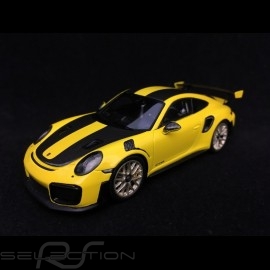 Porsche 911 GT2 RS type 991 Weissach Package yellow / black 1/43 Spark WAP0201520J