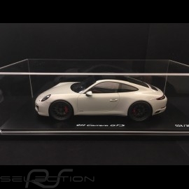 Porsche 911 Carrera GTS typ 991 phase II grau Kreide  1/18 Spark WAX02100032