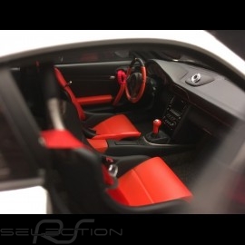 Porsche 911 GT2 RS typ 997 2010 silbergrau 1/18 Autoart 77961