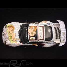 Porsche 911 type 993 GT2 Le Mans 1998 n° 68 Wolinski nackte frau 1/18 GT Spirit GT729
