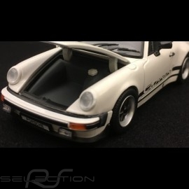 Porsche 911 Carrera 2.7 1975 white 1/43 Kyosho 05521W