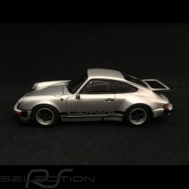 Porsche 911 Carrera 3.2 1984 silber 1/43 Kyosho 05522S