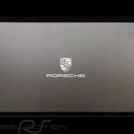 Porsche Uhr Chronoraph Classic 70 Jahre Limited Edition weiß WAP0700090K