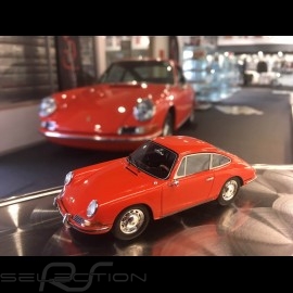 Porsche 912 coupé 1968 orange tangerine 1/43 Spark MAP02001317