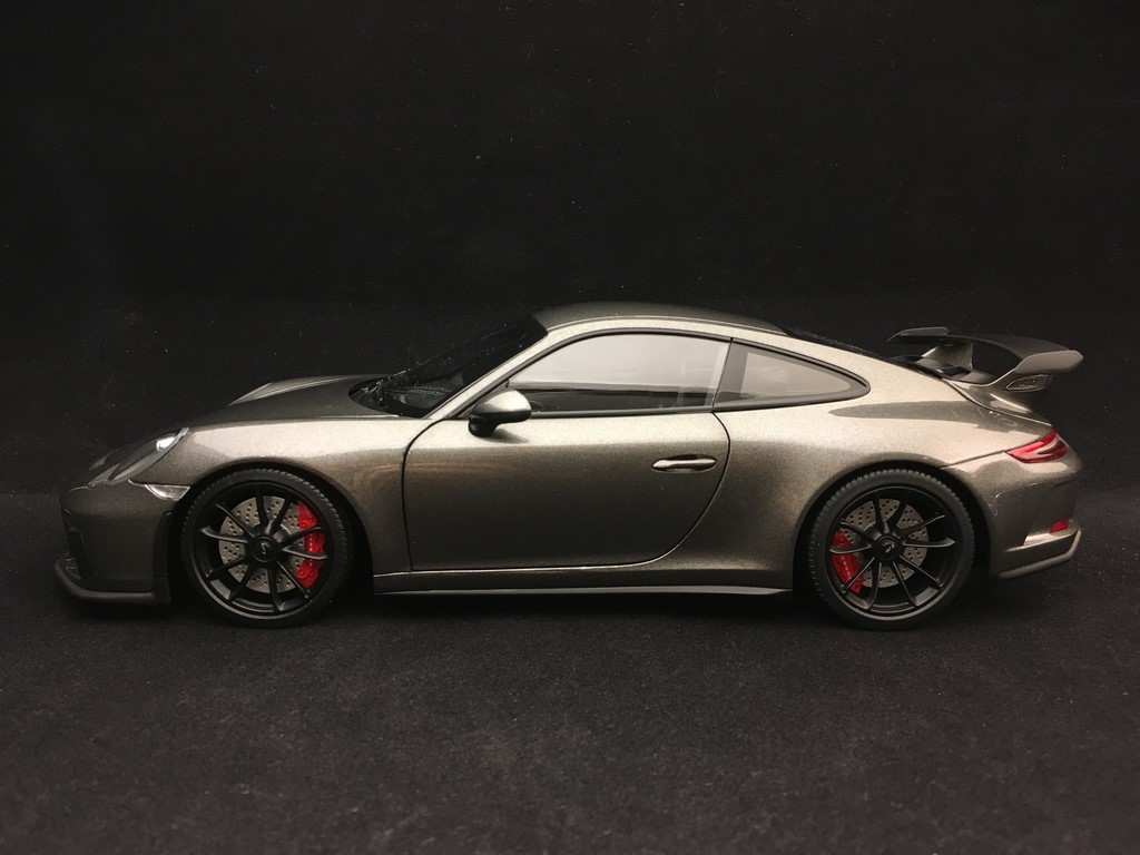 Porsche 911 GT3 type 991 mk II 2018 agate grey metallic 1/18