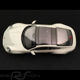 Porsche 911 type 992 Carrera 4S Coupe kreide 1/18 Minichamps WAP0211820K
