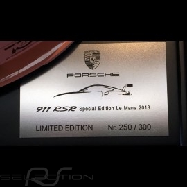 Porsche 911 RSR type 991 Winner 24h du Mans 2018 n° 92 Pink Pig Porsche 70 years 1/12 Spark WAP0239250K