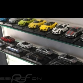 Wall showcase for 8 to 60 Porsche models scale 1/43 1/24 1/18 - Oak