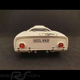 Porsche 910 n° 38 24h Le Mans 1967 1/18 Exoto MTB00062C