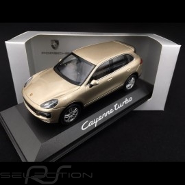 Porsche Cayenne Turbo typ 958 2015 palladium beige metallic 1/43 Minichamps WAP0200050E