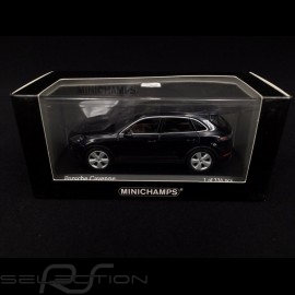 Porsche Cayenne 2017  Mondlichtblau 1/43 Minichamps 410066300