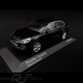 Porsche Cayenne 2017 deep black 1/43 Minichamps 410066301 deep black Tiefschwarz 