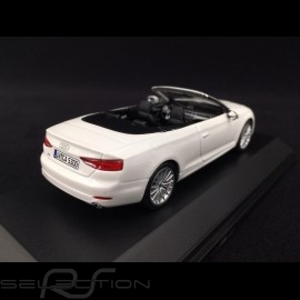 Audi A5 Cabriolet 2017 Tofana white 1/43 Spark 5011705332