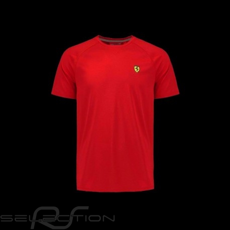 t shirts red