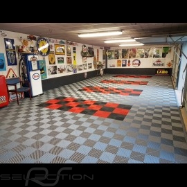 Garage floor tiles Premium quality Gulf Blue Pantone297C German-made - 20 years warranty - Set of 6 tiles of 40 x 40 cm