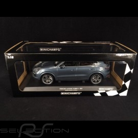 Porsche Cayenne Turbo S 2017 blau 1/18 Minichamps 155066071