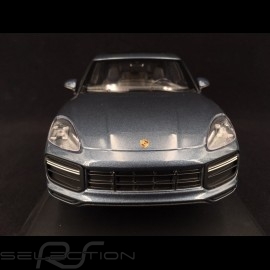 Porsche Cayenne Turbo S 2017 blau 1/18 Minichamps 155066071