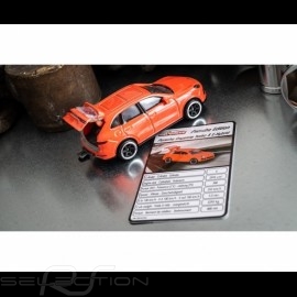 Porsche Cayenne Turbo S E-Hybrid Orange 1/64 Majorette 212053057Q03
