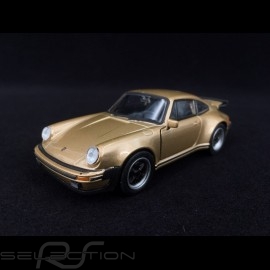 Porsche 911 Turbo 3.0 1975 gold﻿ pull back toy Welly