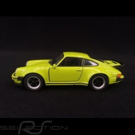 Porsche 911 Turbo 3.0 1975 ﻿lichtgrün﻿ Spielzeug Reibung Welly