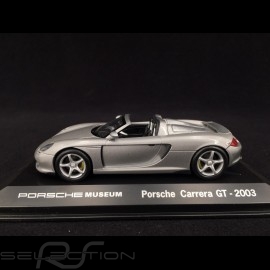 Porsche Carrera GT 2003 grise 1/43 Welly MAP01998013