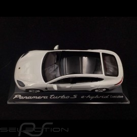 Porsche Panamera Turbo S e-hybrid Executive white 1/43 Herpa WAP0207540H