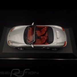 Porsche Boxster S type 986 1999 silver 1/43 Minichamps 430068030