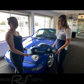 Porsche 911 Carrera RS 3.6  type 964 1994 Maritime Blue 1/8 Minichamps 800657000
