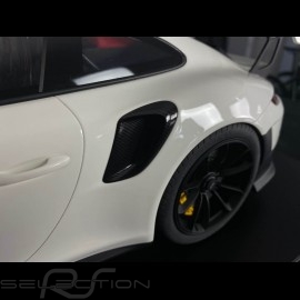 Porsche 911 GT2 RS type 991.2 2018 White 1/8 Minichamps 800620000