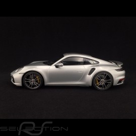 Porsche 911 Turbo S type 992 GT Silber Grau Metallic 2020 1/18 Minichamps WAP02117A0L001