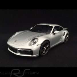 Porsche 911 Turbo S type 992 GT Silber Grau Metallic 2020 1/18 Minichamps WAP02117A0L001