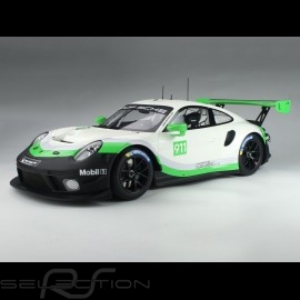 Preorder Porsche 911 GT3 R type 991 n° 911 2019 Presentation version 1/8 Minichamps 800196002