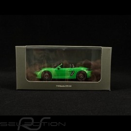 Porsche 718 Boxster GTS 4.0 2020 Python green 1/43 Minichamps WAP0202080L