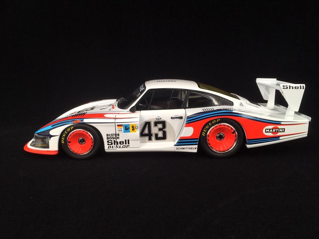 Porsche 935/78 n° 43 'Moby Dick' Martini Le Mans 1978 1/18 Solido