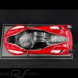 Ferrari FXX-K n° 10 rot / schwarz 1/18 Bburago 16010