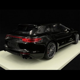 Porsche Panamera GTS Sport Turismo 2018 Schwarz 1/18 Spark 18S219