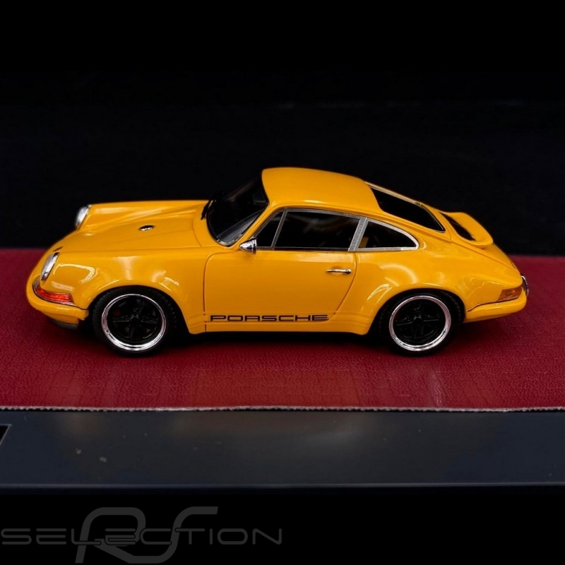 Singer Porsche 911 2014 orange 1/43 Matrix MX41607082