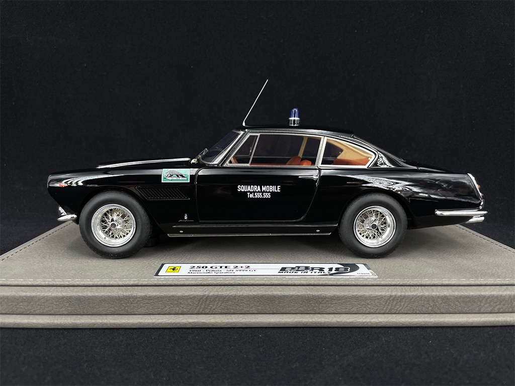 Ferrari 250 GTE 2+2 Polizia 1962 1/18 BBR Models BBR1850POL