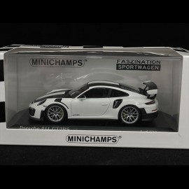 Porsche 911 GT2 RS Weissach Package Type 991 2018 Weiß 1/43 Minichamps 413067278