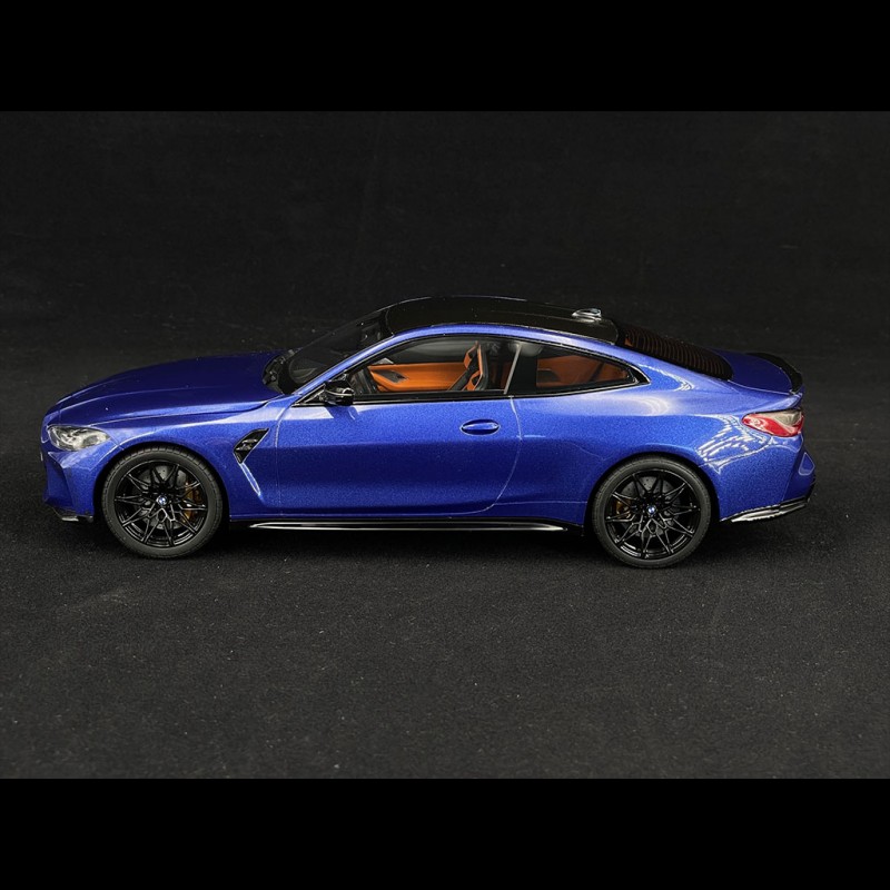 BMW M4 Competition G82 Coupe 2021 Metallic Portimao Blue 1/18 GT Spirit GT851