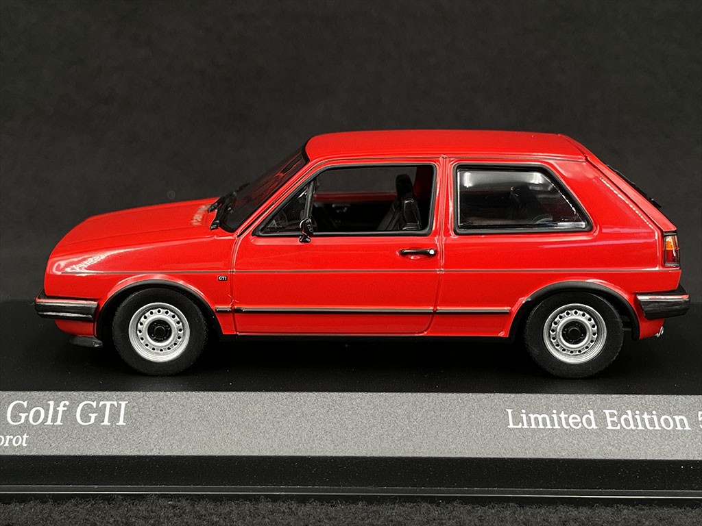 フォルクスワーゲン ゴルフ GTI 1985 1/43 - ミニカー