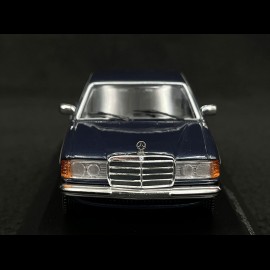 Mercedes-Benz 230E W123 Limousine 1982 Lapisblau 1/43 Minichamps 943032205