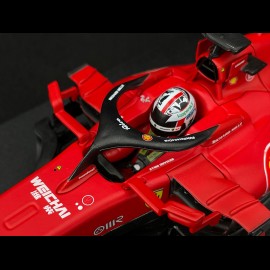 Charles Leclerc Ferrari SF21 F1 2021 n°16 with driver 1/18 Bburago 16809L